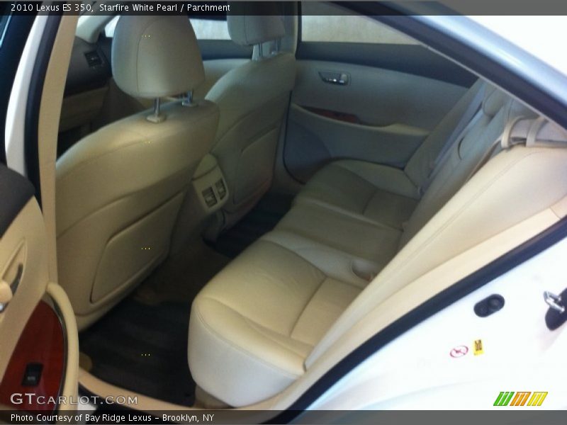 Starfire White Pearl / Parchment 2010 Lexus ES 350