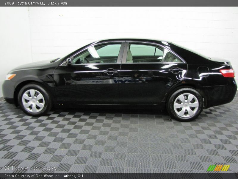 Black / Ash 2009 Toyota Camry LE