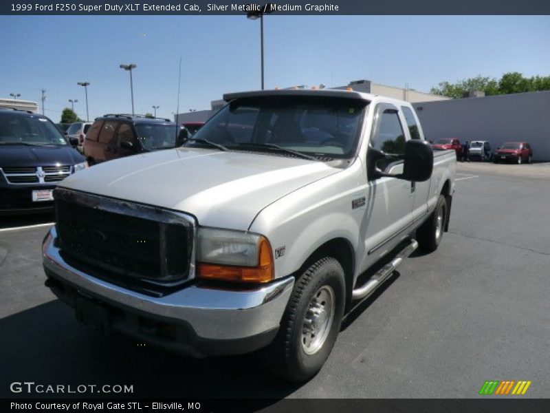 Silver Metallic / Medium Graphite 1999 Ford F250 Super Duty XLT Extended Cab