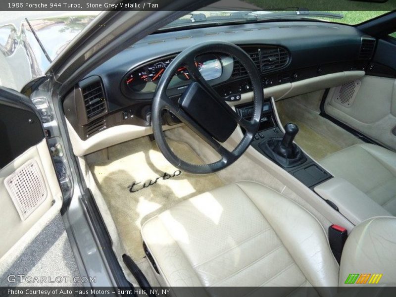 Tan Interior - 1986 944 Turbo 