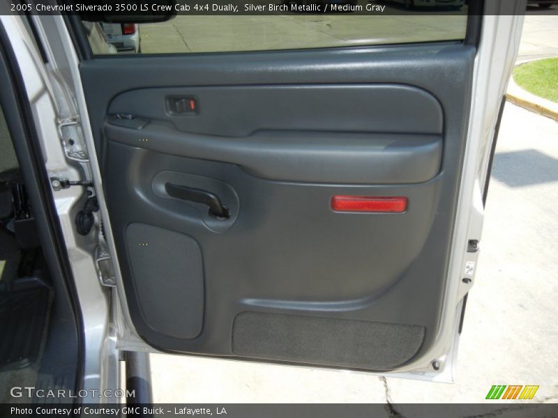 Silver Birch Metallic / Medium Gray 2005 Chevrolet Silverado 3500 LS Crew Cab 4x4 Dually