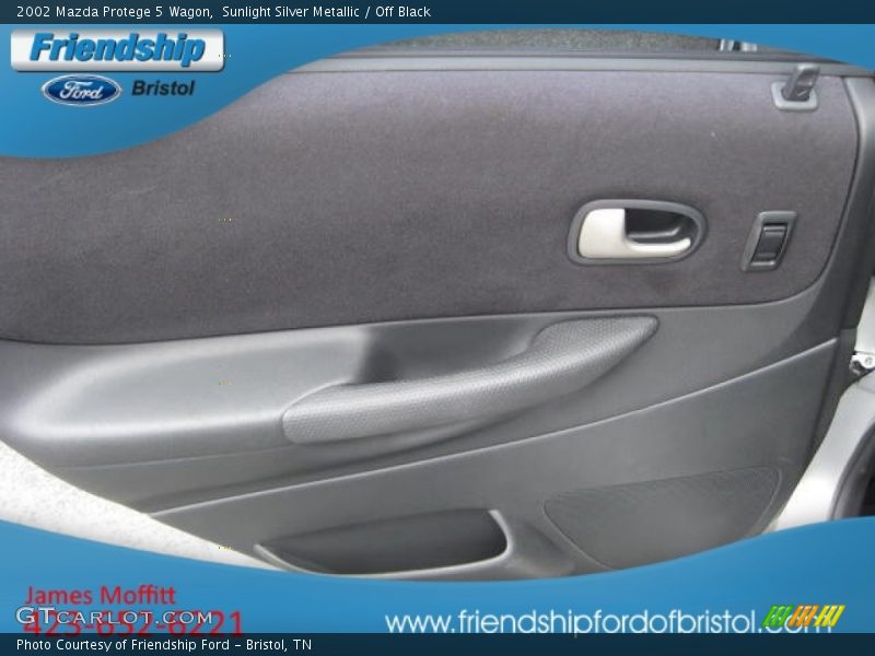 Sunlight Silver Metallic / Off Black 2002 Mazda Protege 5 Wagon