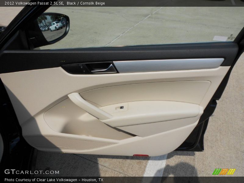 Black / Cornsilk Beige 2012 Volkswagen Passat 2.5L SE