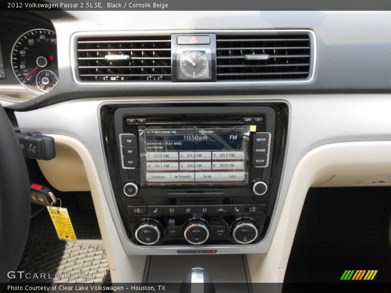 Black / Cornsilk Beige 2012 Volkswagen Passat 2.5L SE