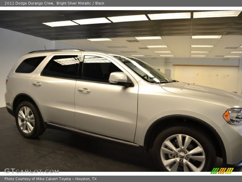 Bright Silver Metallic / Black 2011 Dodge Durango Crew
