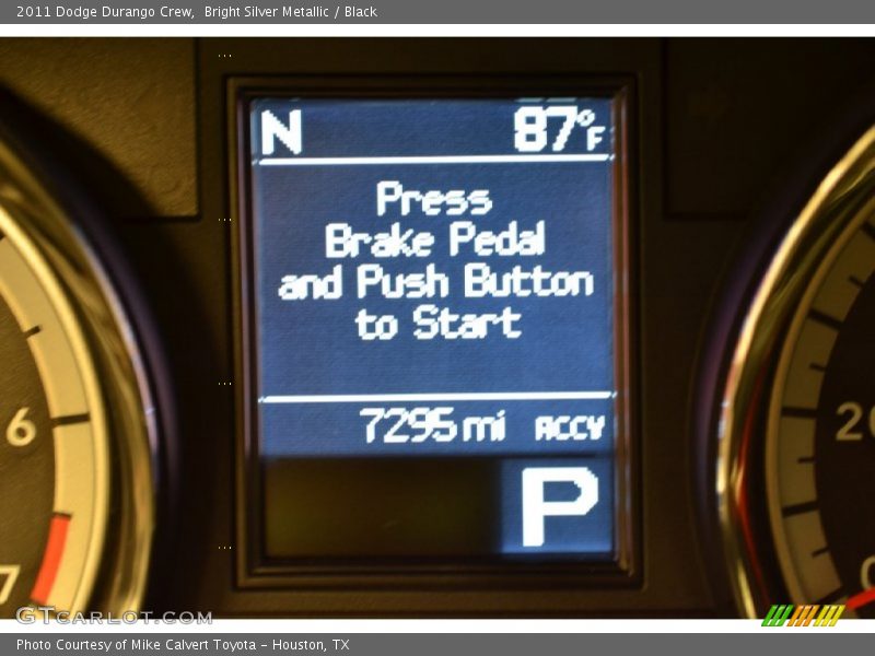 Bright Silver Metallic / Black 2011 Dodge Durango Crew