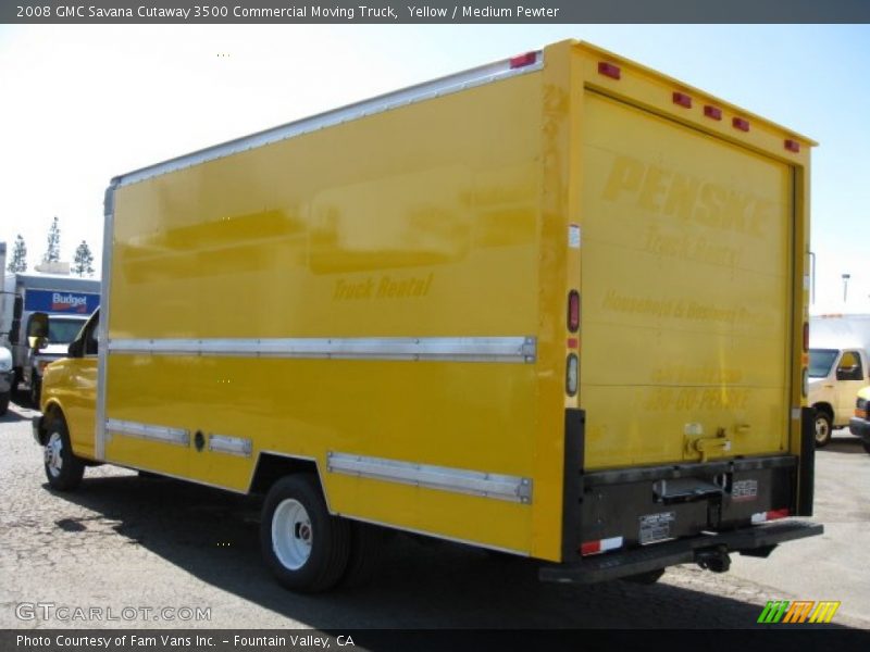 Yellow / Medium Pewter 2008 GMC Savana Cutaway 3500 Commercial Moving Truck
