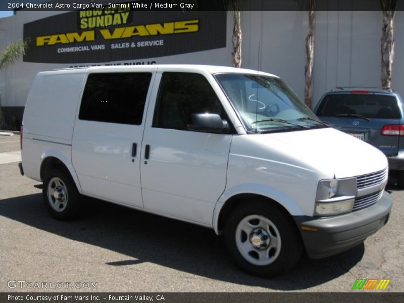 Summit White / Medium Gray 2004 Chevrolet Astro Cargo Van
