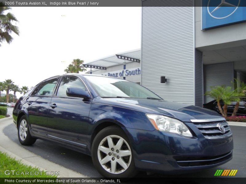 Indigo Ink Blue Pearl / Ivory 2006 Toyota Avalon XL