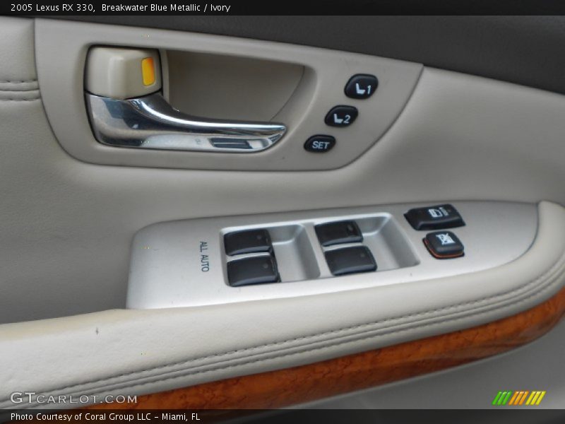 Breakwater Blue Metallic / Ivory 2005 Lexus RX 330