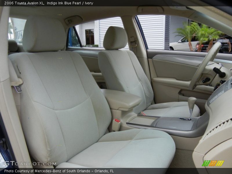 Indigo Ink Blue Pearl / Ivory 2006 Toyota Avalon XL