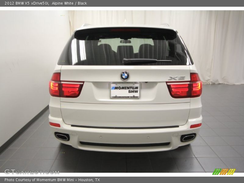 Alpine White / Black 2012 BMW X5 xDrive50i