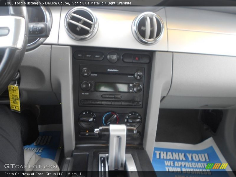 Sonic Blue Metallic / Light Graphite 2005 Ford Mustang V6 Deluxe Coupe