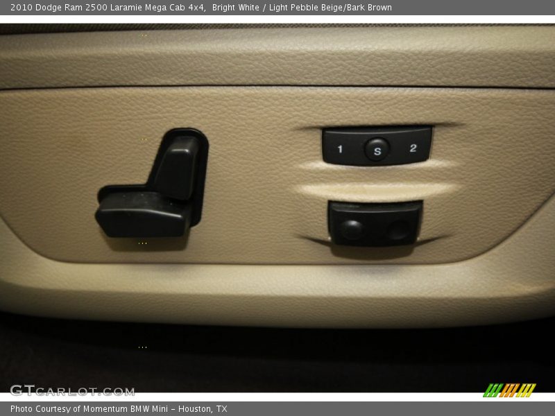 Bright White / Light Pebble Beige/Bark Brown 2010 Dodge Ram 2500 Laramie Mega Cab 4x4