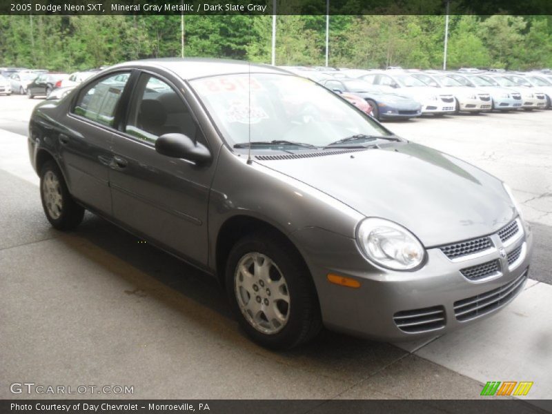 Mineral Gray Metallic / Dark Slate Gray 2005 Dodge Neon SXT