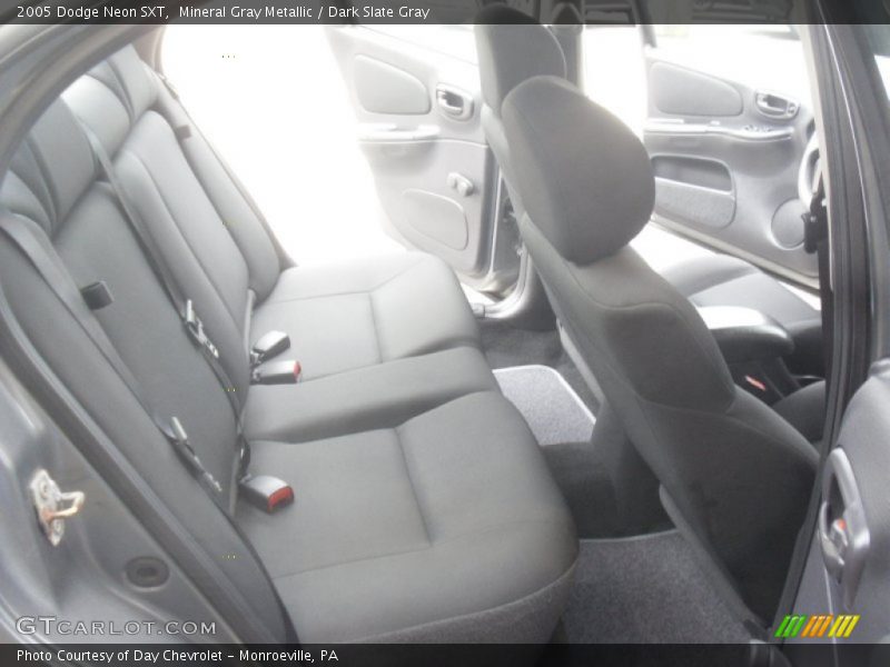 Mineral Gray Metallic / Dark Slate Gray 2005 Dodge Neon SXT