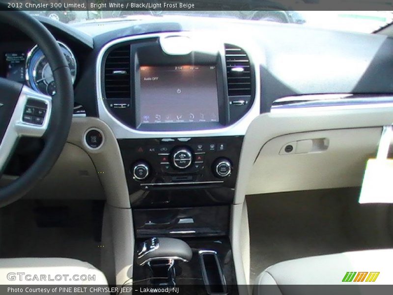 Bright White / Black/Light Frost Beige 2012 Chrysler 300 Limited