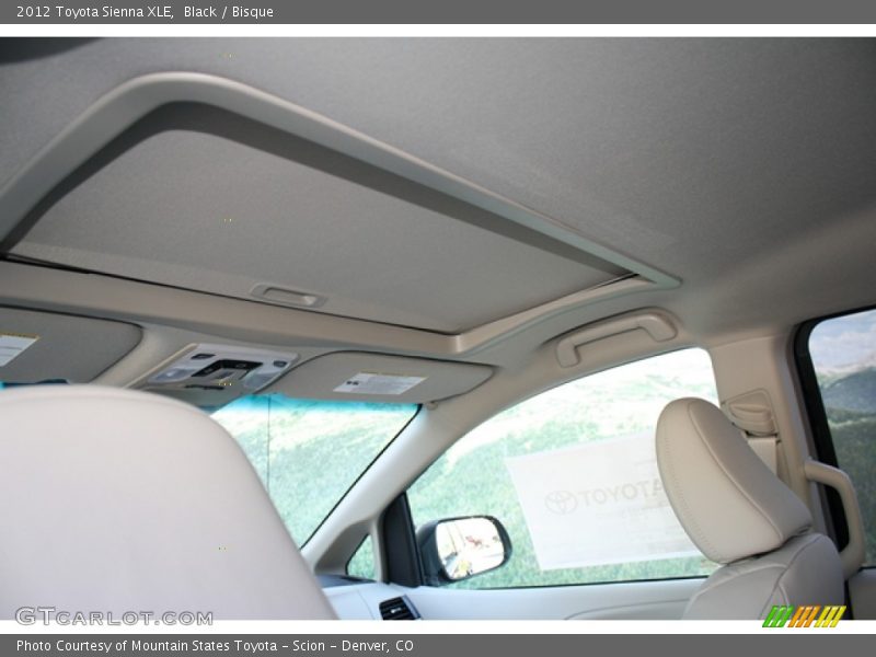 Black / Bisque 2012 Toyota Sienna XLE
