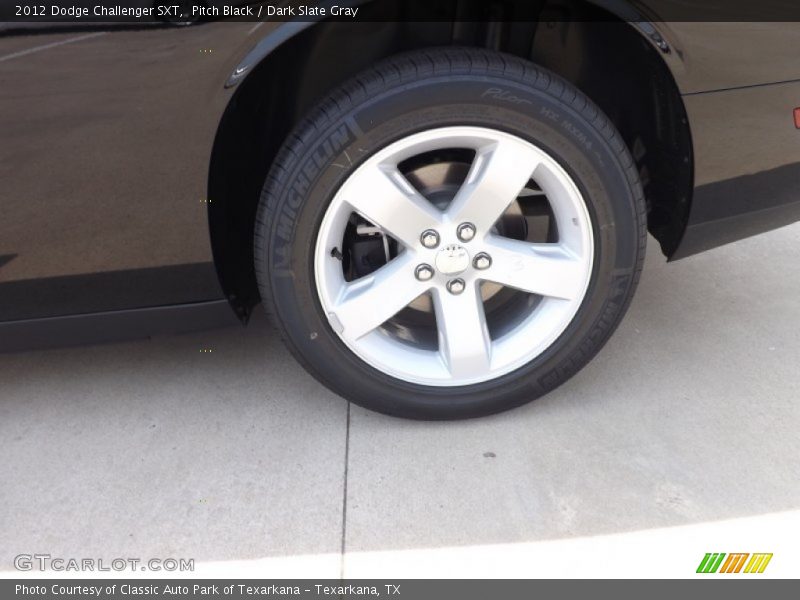 Pitch Black / Dark Slate Gray 2012 Dodge Challenger SXT