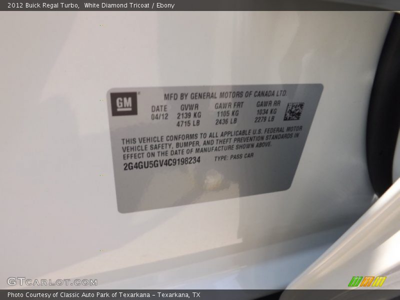 White Diamond Tricoat / Ebony 2012 Buick Regal Turbo