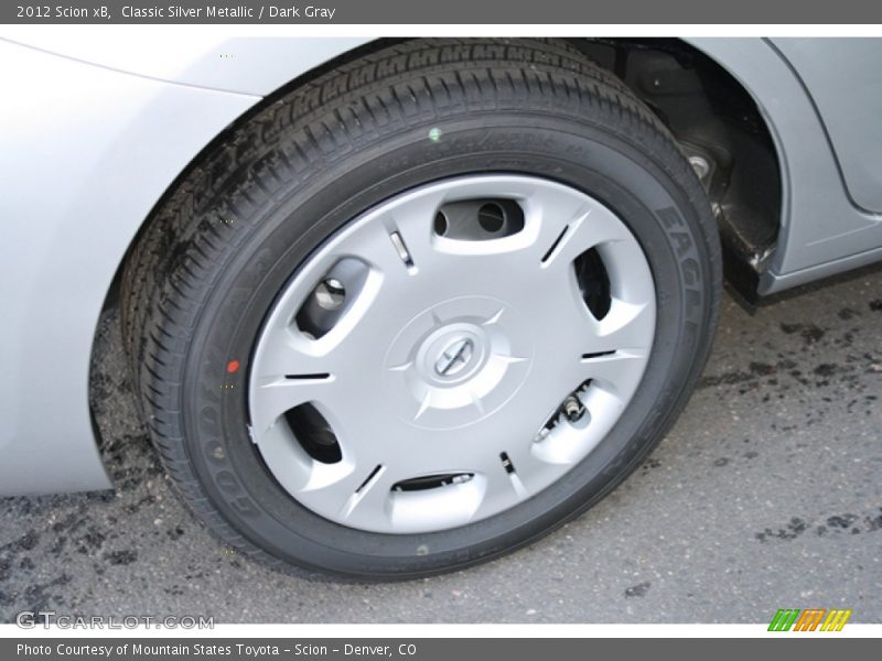 Classic Silver Metallic / Dark Gray 2012 Scion xB