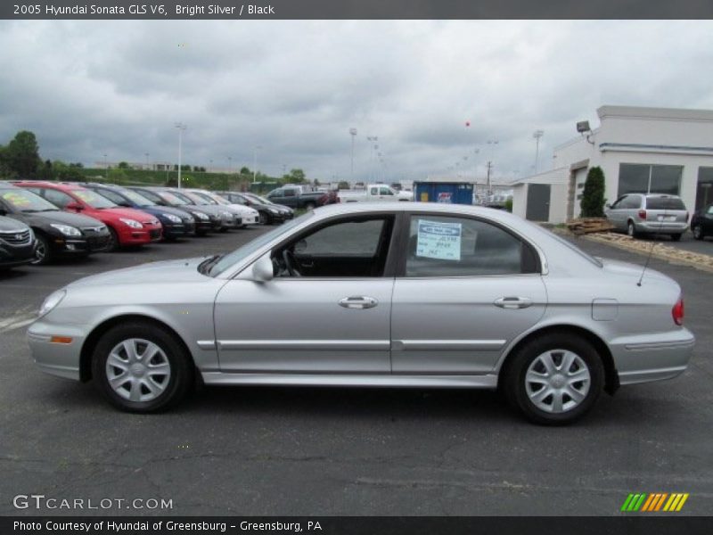 Bright Silver / Black 2005 Hyundai Sonata GLS V6