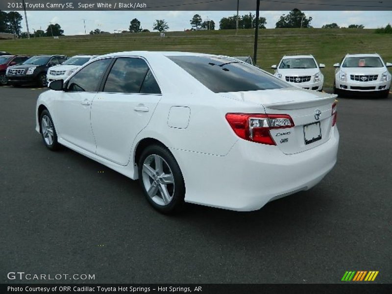 Super White / Black/Ash 2012 Toyota Camry SE