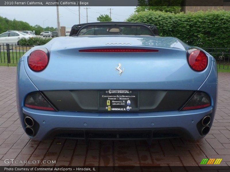 Azzurro California / Beige 2010 Ferrari California