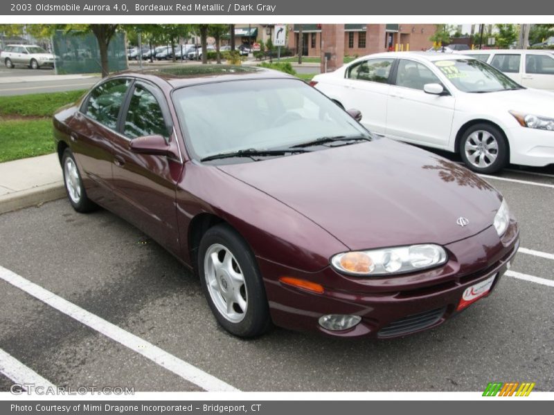 Bordeaux Red Metallic / Dark Gray 2003 Oldsmobile Aurora 4.0