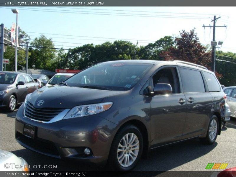 Predawn Gray Mica / Light Gray 2011 Toyota Sienna XLE