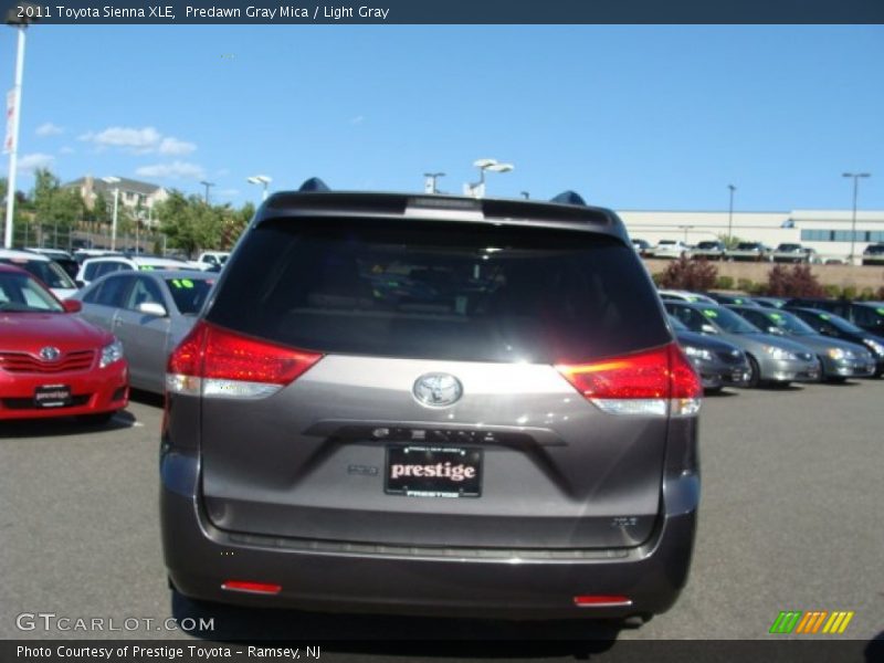 Predawn Gray Mica / Light Gray 2011 Toyota Sienna XLE