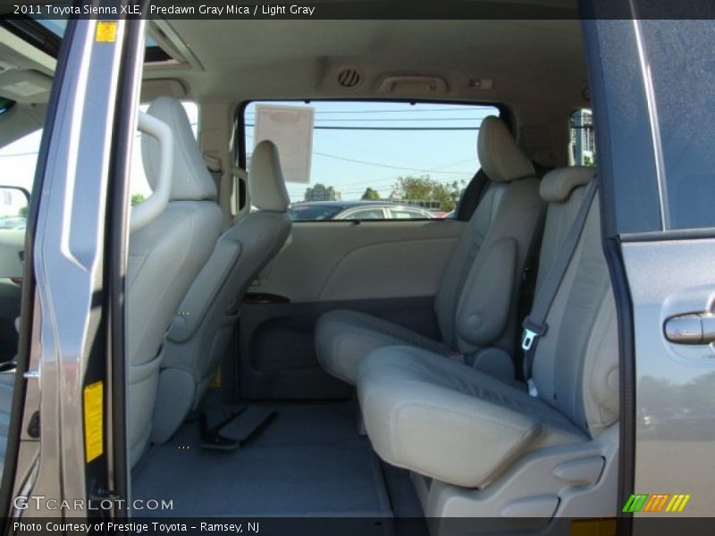 Predawn Gray Mica / Light Gray 2011 Toyota Sienna XLE