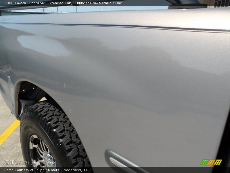 Thunder Gray Metallic / Oak 2000 Toyota Tundra SR5 Extended Cab