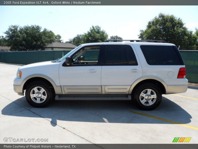 Oxford White / Medium Parchment 2005 Ford Expedition XLT 4x4
