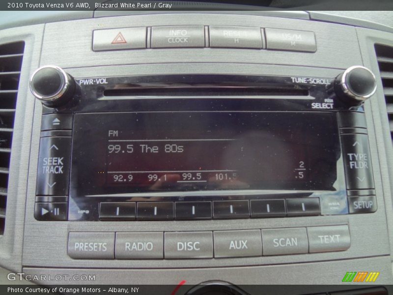 Blizzard White Pearl / Gray 2010 Toyota Venza V6 AWD