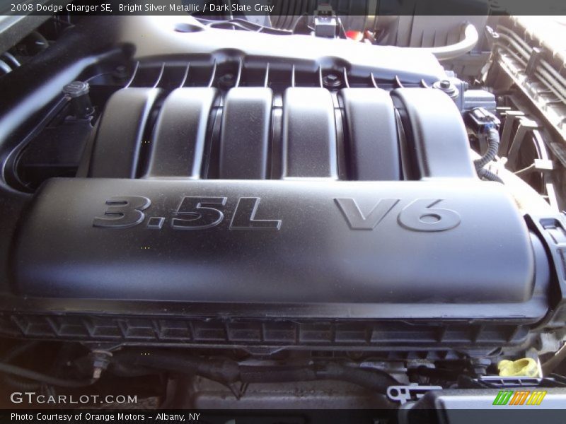 Bright Silver Metallic / Dark Slate Gray 2008 Dodge Charger SE