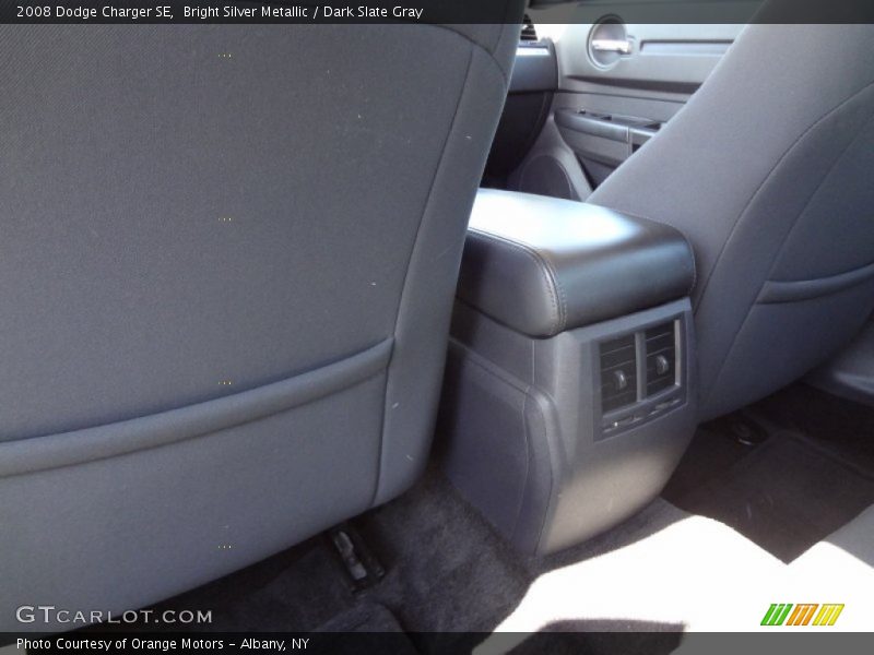 Bright Silver Metallic / Dark Slate Gray 2008 Dodge Charger SE