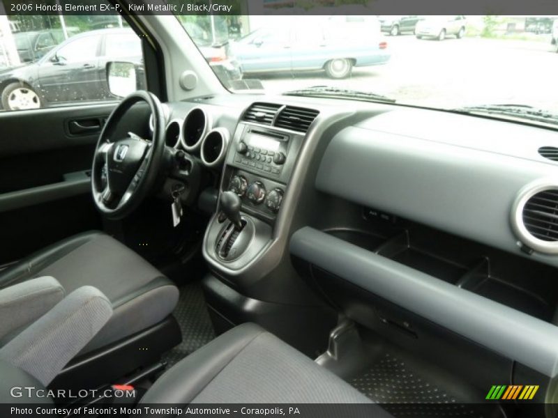 Kiwi Metallic / Black/Gray 2006 Honda Element EX-P