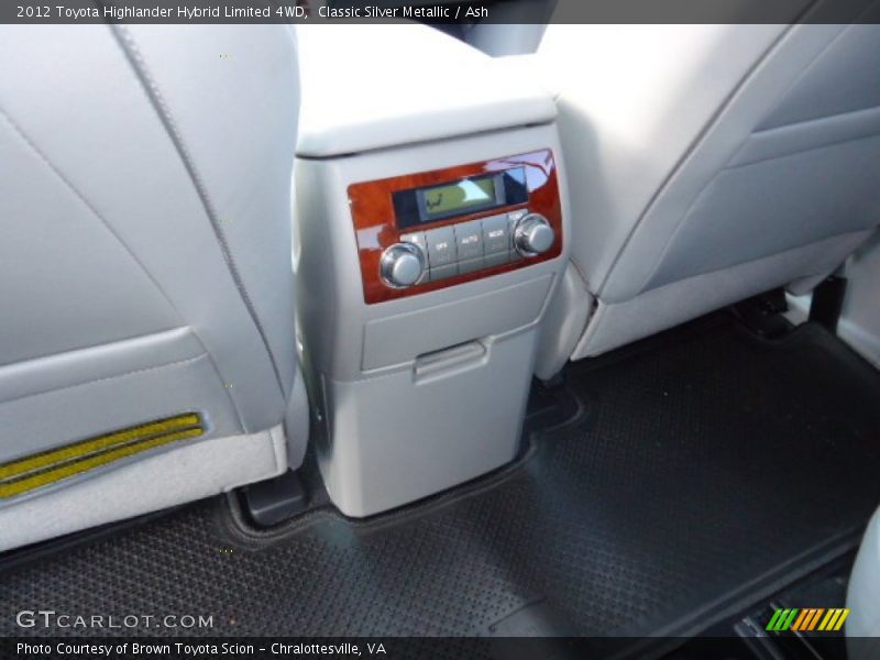 Classic Silver Metallic / Ash 2012 Toyota Highlander Hybrid Limited 4WD