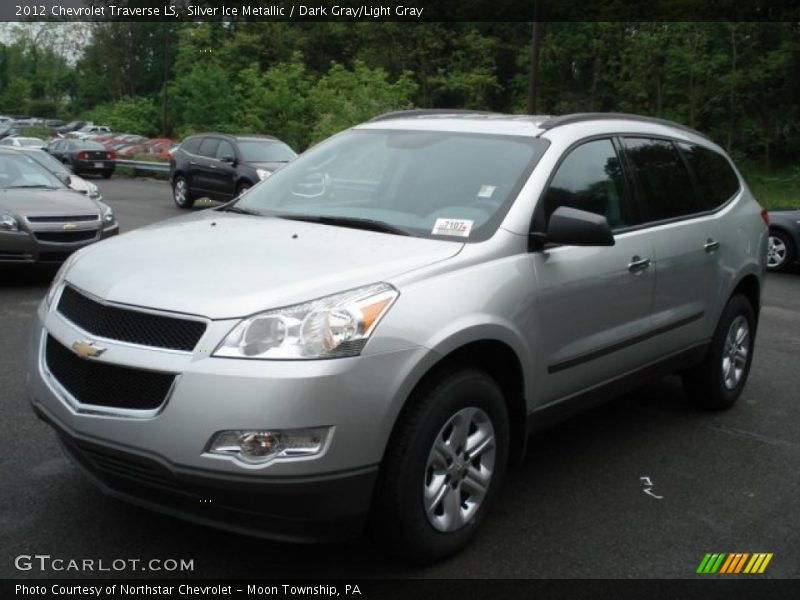 Silver Ice Metallic / Dark Gray/Light Gray 2012 Chevrolet Traverse LS
