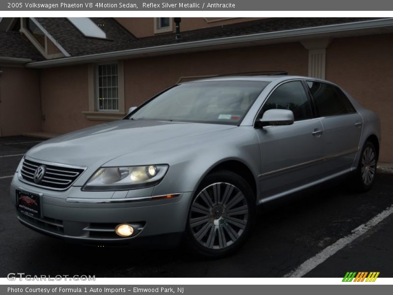 Reflex Silver Metallic / Anthracite 2005 Volkswagen Phaeton V8 4Motion Sedan