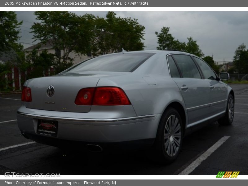 Reflex Silver Metallic / Anthracite 2005 Volkswagen Phaeton V8 4Motion Sedan