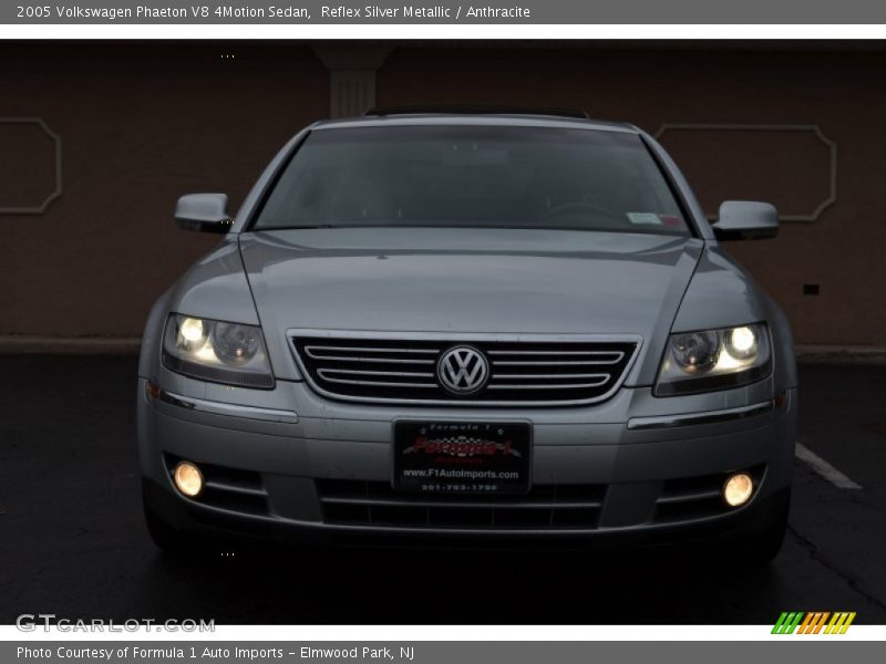 Reflex Silver Metallic / Anthracite 2005 Volkswagen Phaeton V8 4Motion Sedan