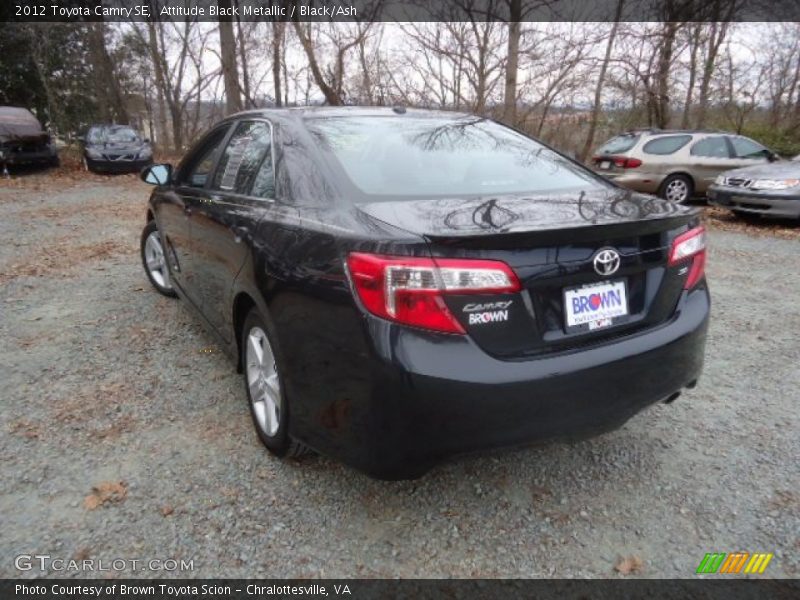 Attitude Black Metallic / Black/Ash 2012 Toyota Camry SE