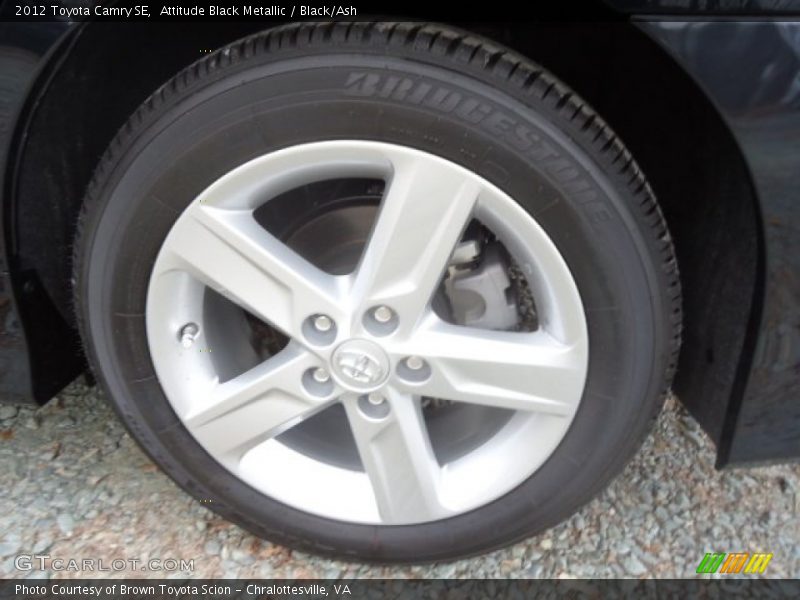 Attitude Black Metallic / Black/Ash 2012 Toyota Camry SE