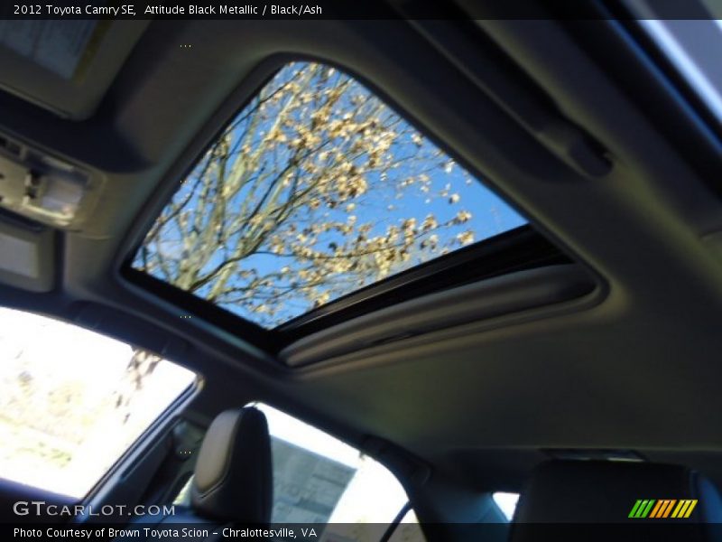 Attitude Black Metallic / Black/Ash 2012 Toyota Camry SE