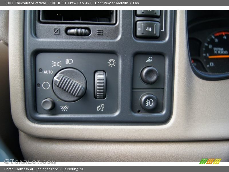 Light Pewter Metallic / Tan 2003 Chevrolet Silverado 2500HD LT Crew Cab 4x4