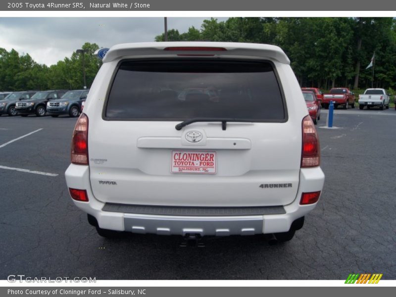 Natural White / Stone 2005 Toyota 4Runner SR5