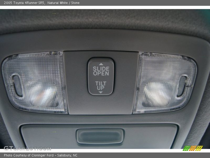 Natural White / Stone 2005 Toyota 4Runner SR5
