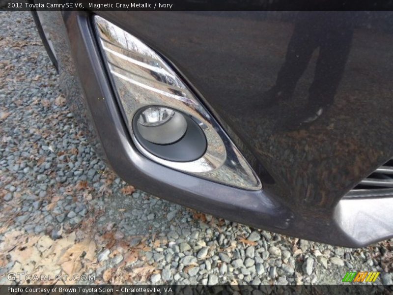 Magnetic Gray Metallic / Ivory 2012 Toyota Camry SE V6